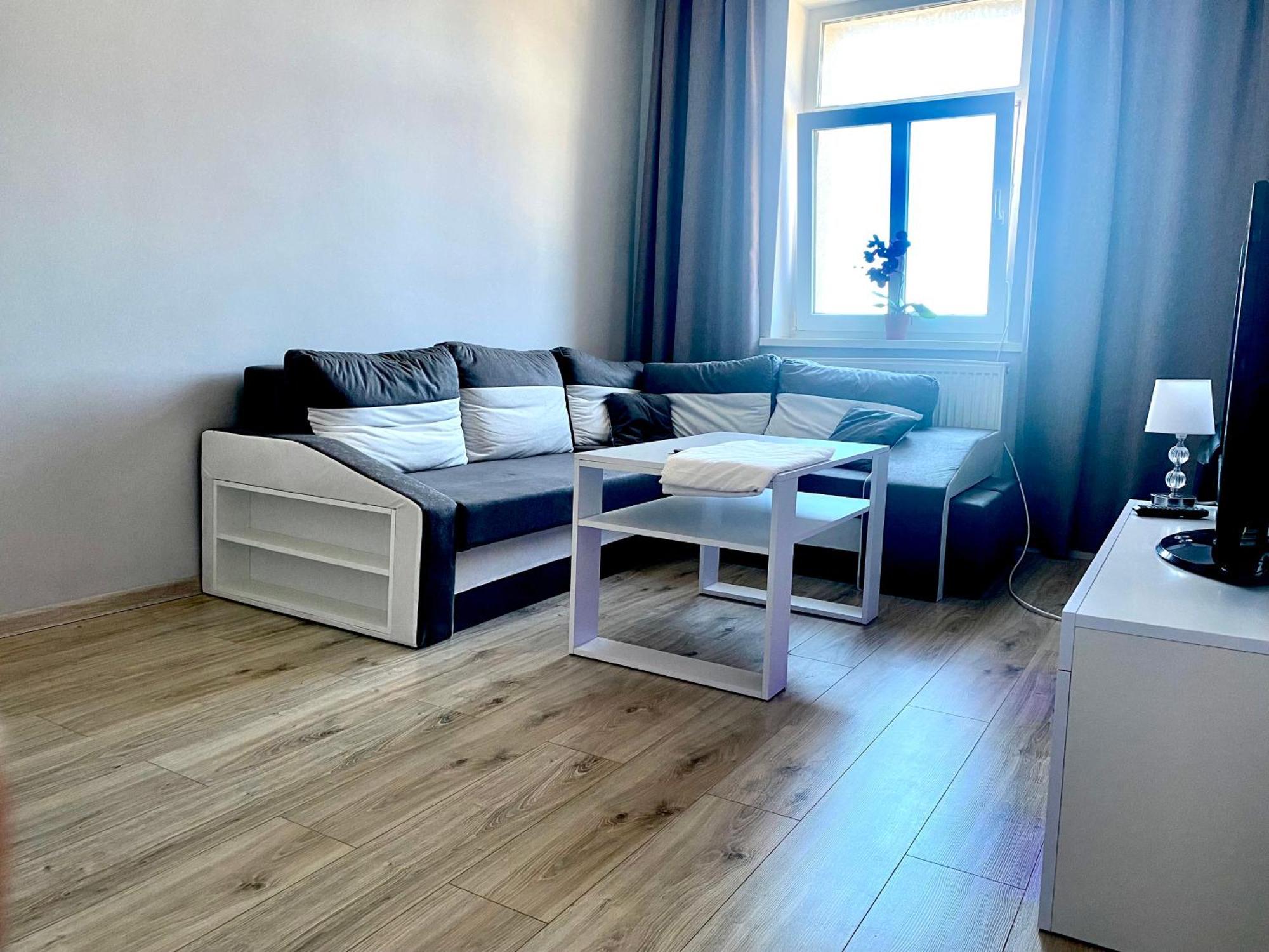 Nad Morzem Mlynska Apartment *